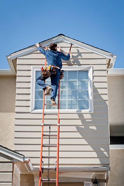 Affordable Siding Repair and Maintenance Services in Signal Hill, CA